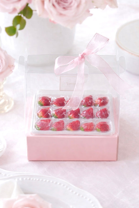 春限定｜桃の香いちごギフト（15粒）